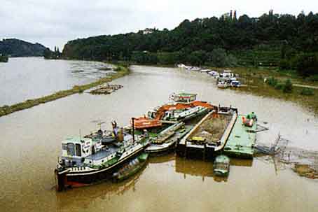 Winterhafen von Meißen im August 2002